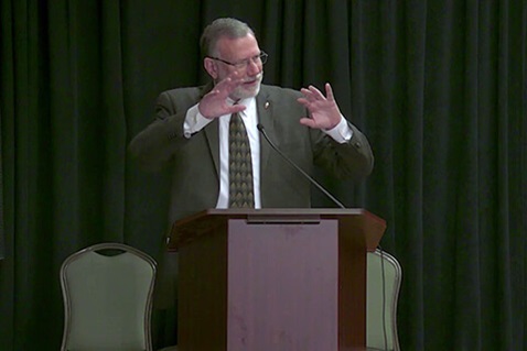 Bishop Schnase preaches his opening sermon on Mark 8:22-26 at Do No Harm 2018.