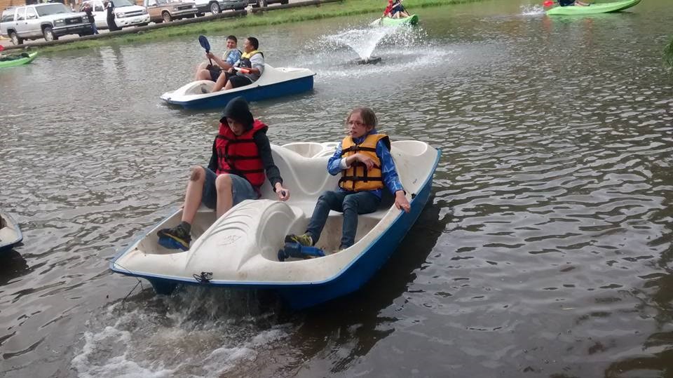 Mix campers and water and fun is the result at Sacramento Camp and Conference Center (Sacramento Methodist Assembly) in New Mexico. Mix campers and water and fun is the result at Sacramento Camp and Conference Center (Sacramento Methodist Assembly) in New Mexico.