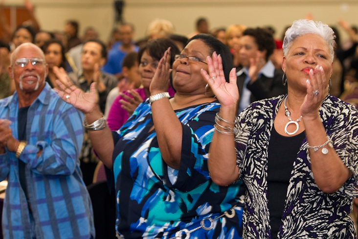 watch-night-black-worshipers-ethnic-groups-offer-ideas-vital-church-2 Photo by Mike DuBose, United Methodist Communications