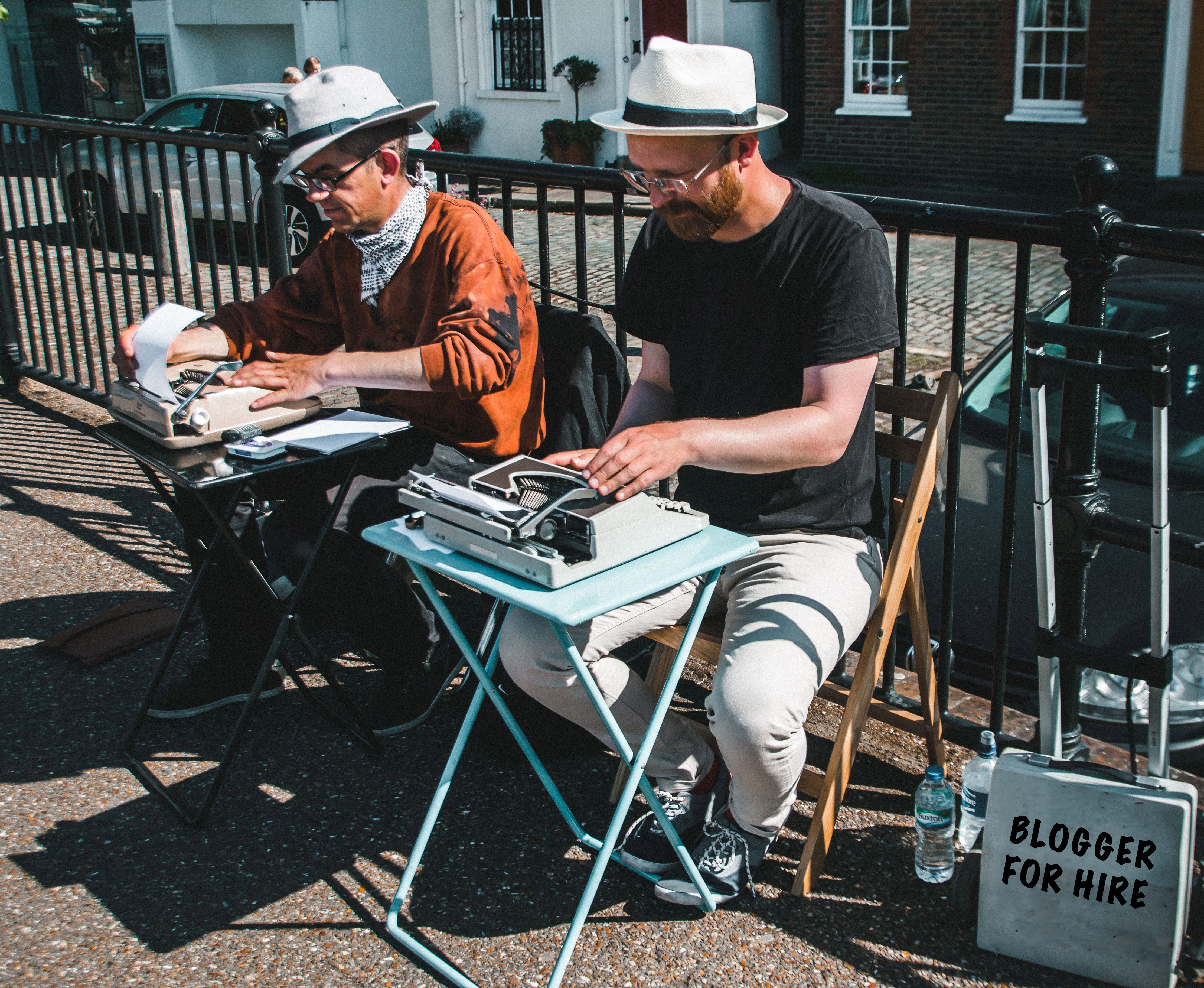 In a world where everyone shares everything, blogs are nothing new. The adage "write about what you know" has, in fact, never been more apropos.  Photo by Andraz Lazic, Unsplash.