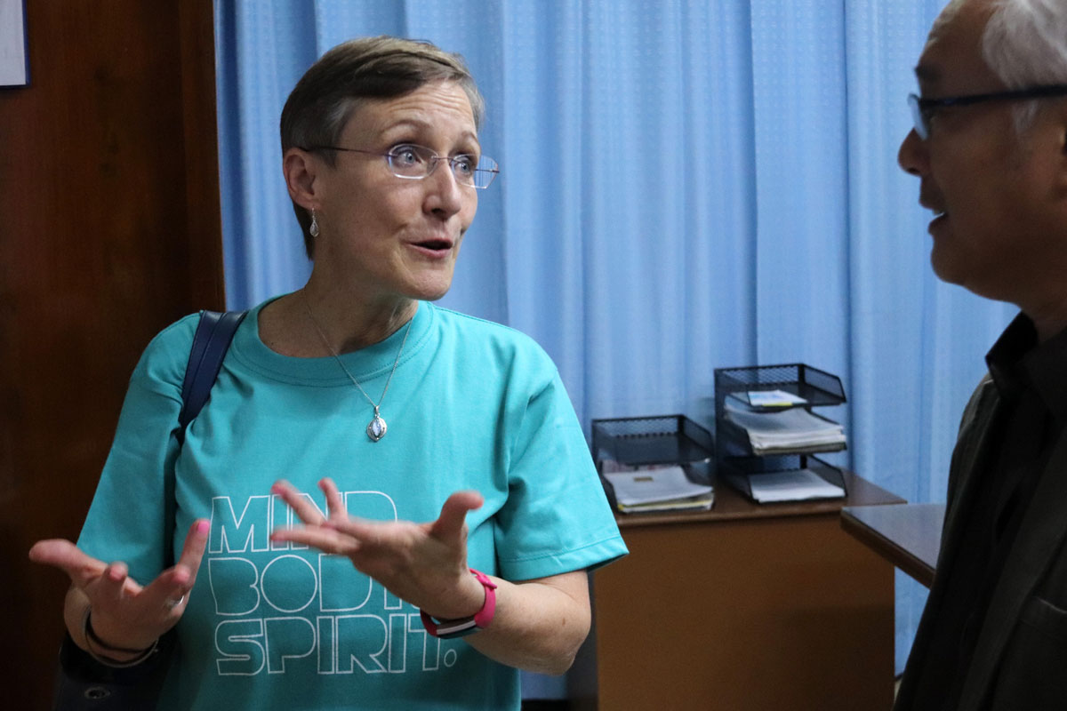 Kathleen Griffith serves the Abundant Health initiative. Photo by Jan Snider, UMCommmunications.