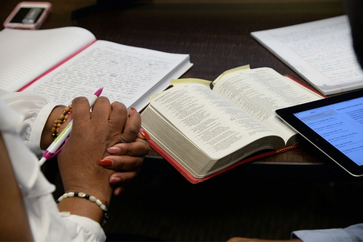 United Methodists are committing to reading through the Bible in one year with help from studies, such as "The Bible Year" by Magrey DeVega. Photo by Greg Campbell for United Methodist Communications