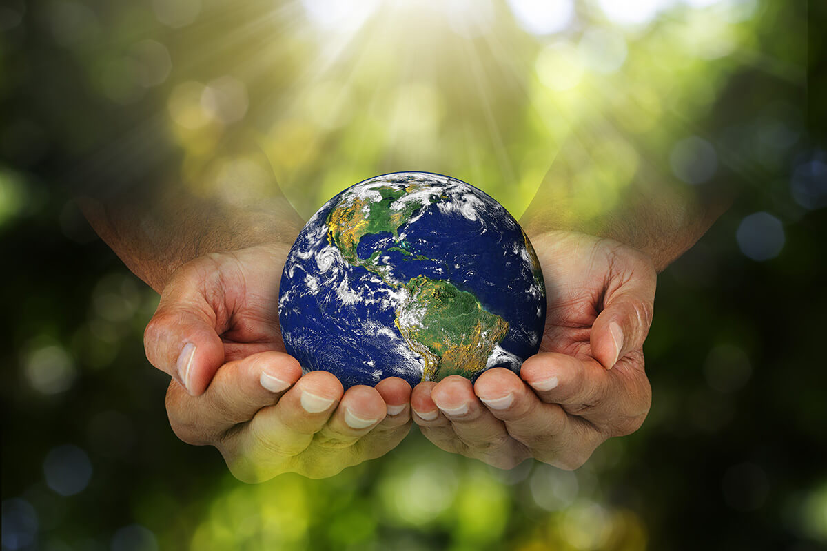 Wespath, l'organisme de prévoyance de l'Église Méthodiste Unie, exclut désormais les investissements dans les obligations de plusieurs pays en raison de leurs antécédents en matière de droits de l'homme. Cette décision élargit le champ d'application d'une résolution approuvée lors de la Conférence Générale de l'année dernière. Image de shark_749 via iStock avec des éléments fournis par la NASA.