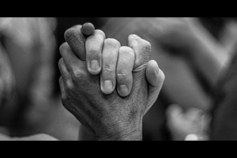 9449322101032919621-1